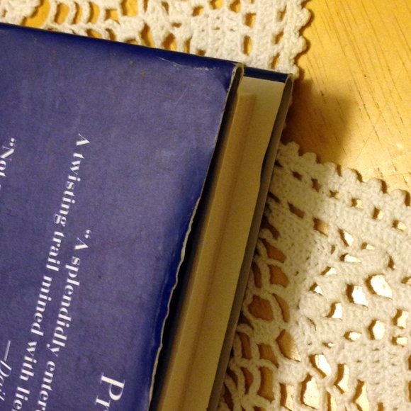 Thriller, Aaron Elkins Skeleton Dance - Picture 7 of 8